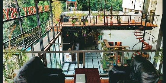 The Hungry Psycho Lounge